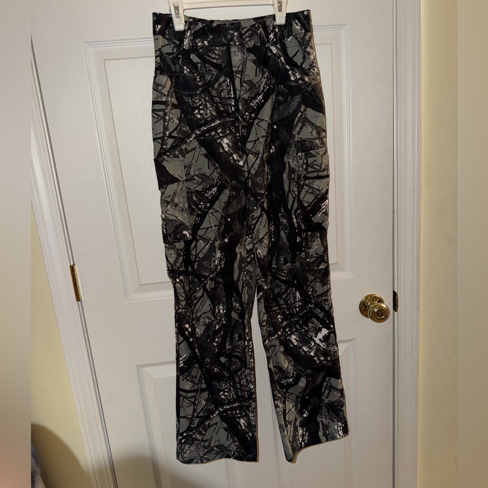 Camo cargo pants